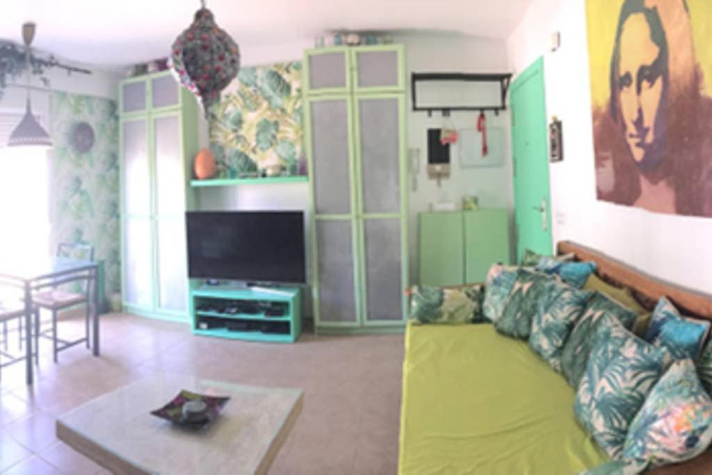 One Bedroom Penthouse Alora Dış mekan fotoğraf