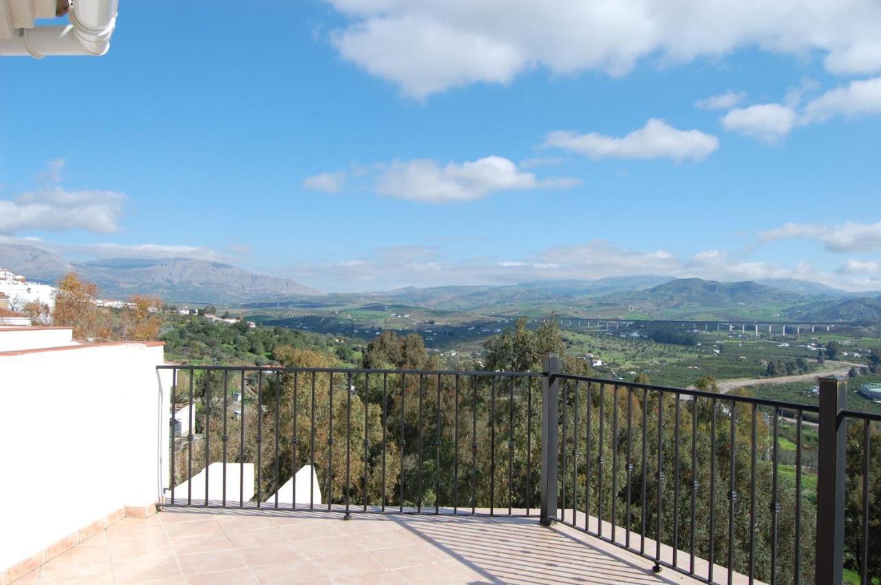One Bedroom Penthouse Alora Dış mekan fotoğraf